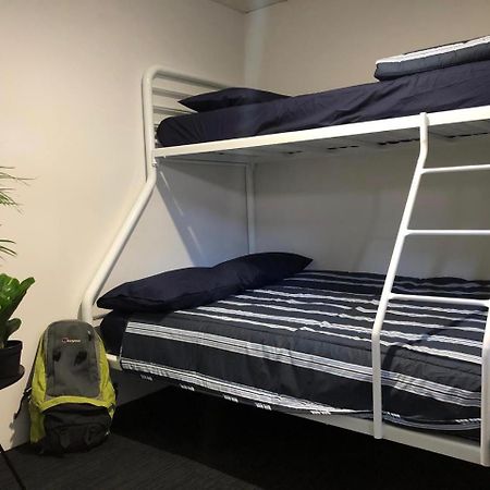 Spinners Hostel Пърт Екстериор снимка